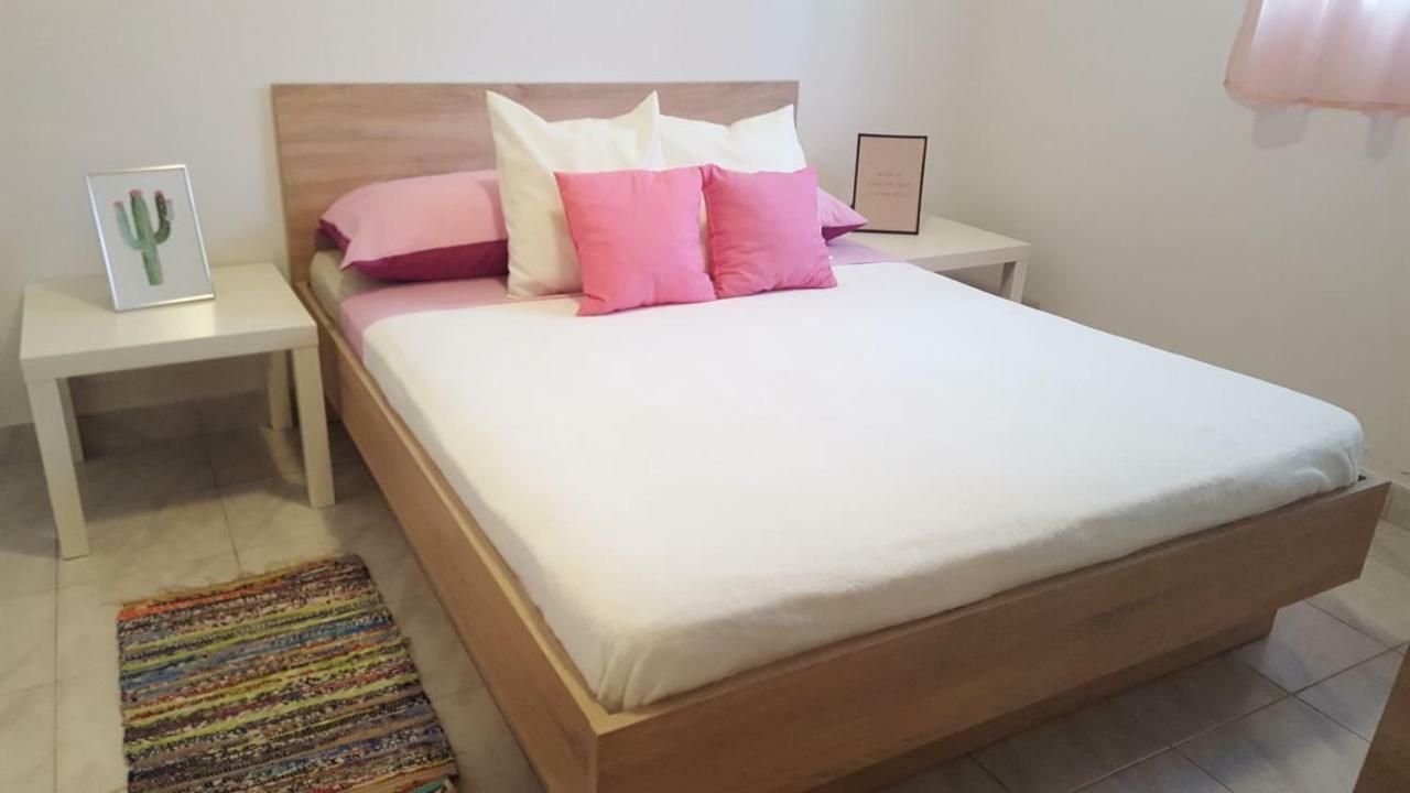 Apartment Mate Stari Grad Kültér fotó